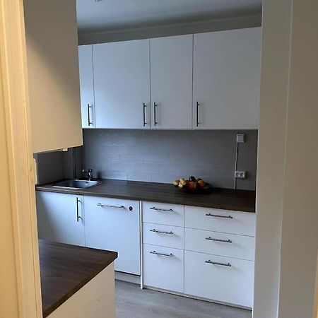 Lovely 2 Bedroom Apartmen With Free Parking Bergen Luaran gambar